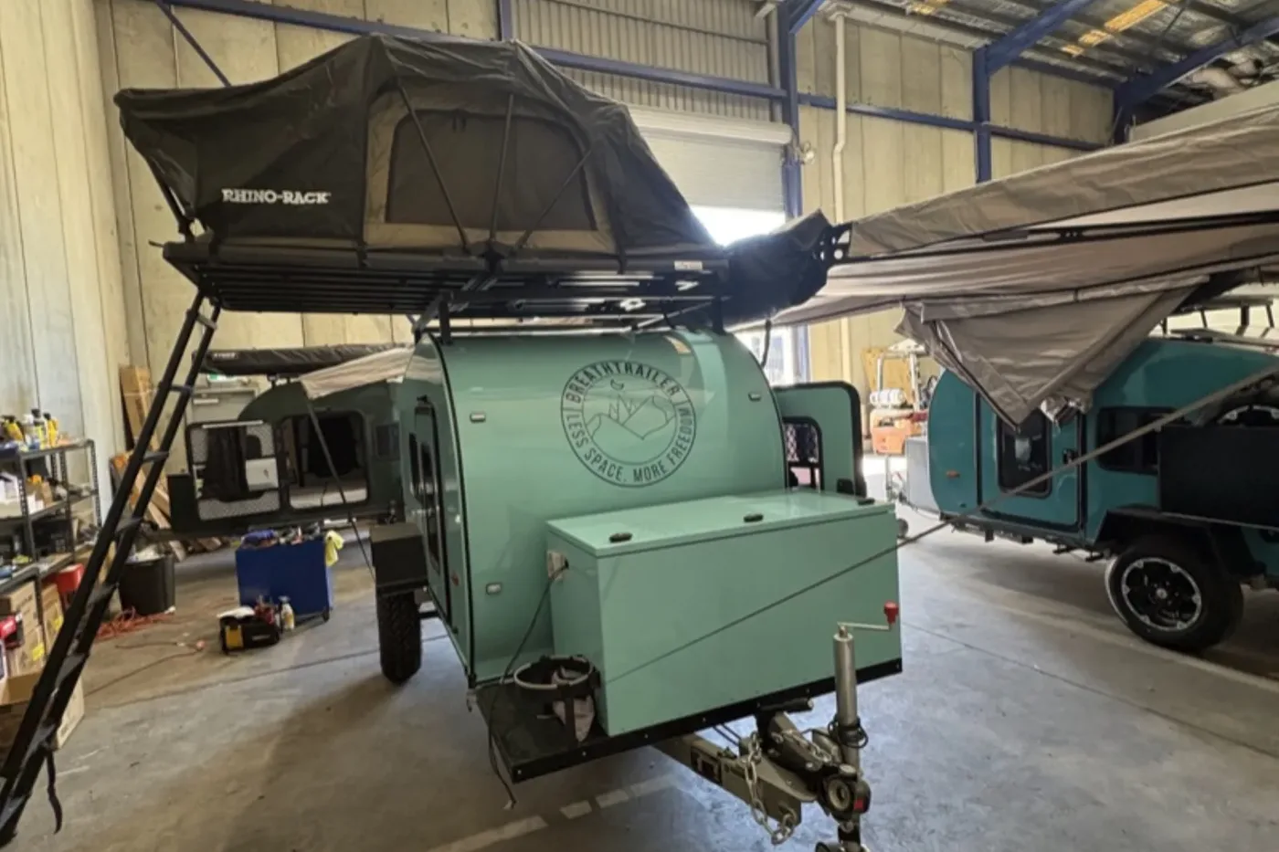 Breath Ultra with hard-shell rooftop tent